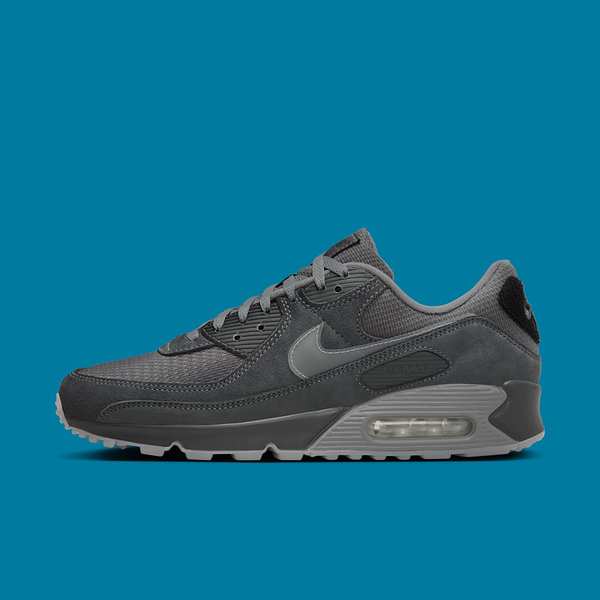 Replaceable Heel Tabs on the Nike Air Max 90 Velcro Grailify